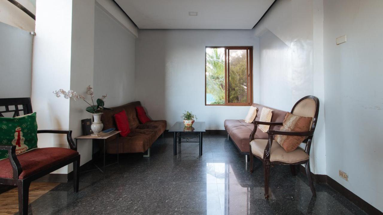 Reddoorz Plus @ Melsol Metro Vigan Extérieur photo
