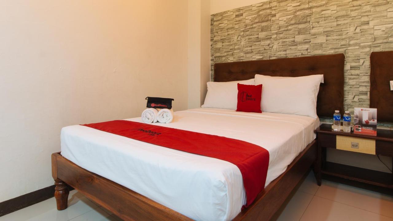 Reddoorz Plus @ Melsol Metro Vigan Extérieur photo